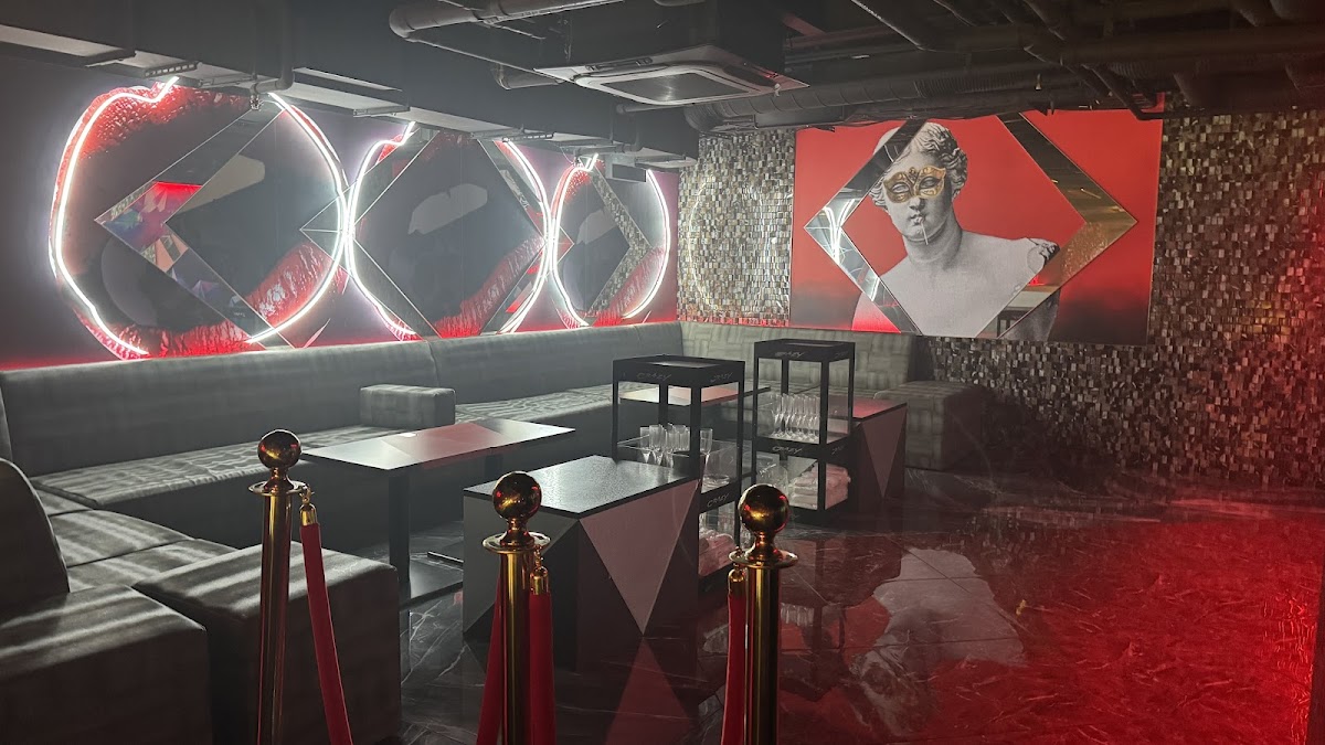Cheval Osaka — photo 5